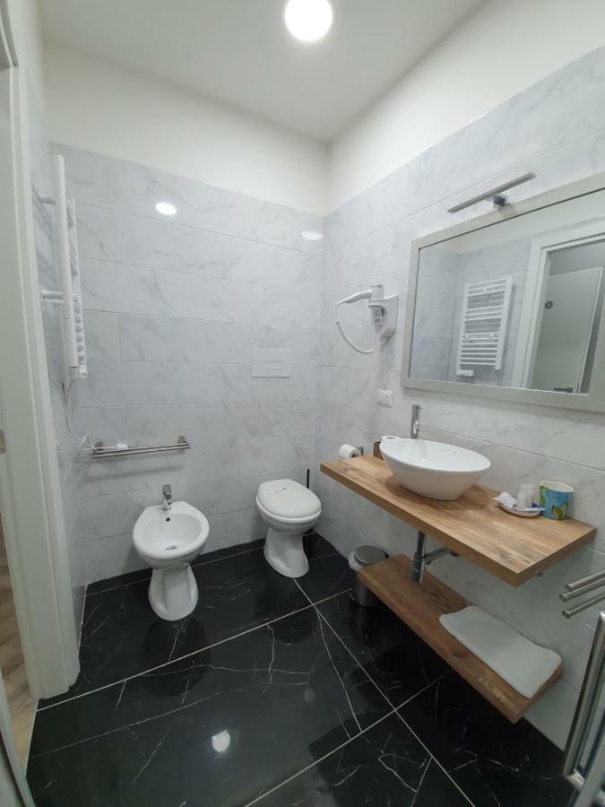 Dimorra Boutique Rooms Napoli Eksteriør bilde